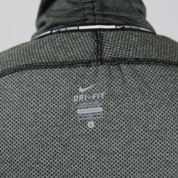 Nike AeroReact Women's Long-Sleeve Running Top - Picture 6 of 8